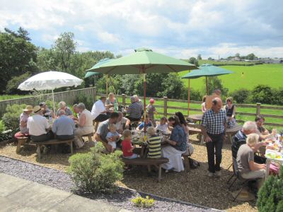 {short description of image}